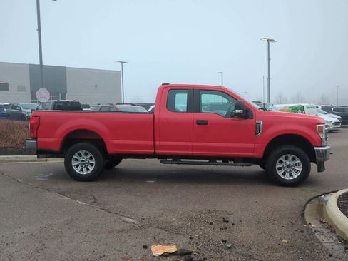 Used 2022 Ford F250 XL w/ STX Appearance Package image 9