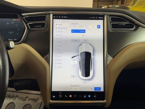 Used 2015 Tesla Model S 85D image 16