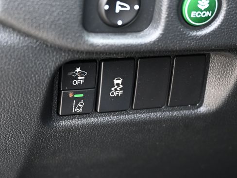 Used 2022 Honda Pilot Sport image 22