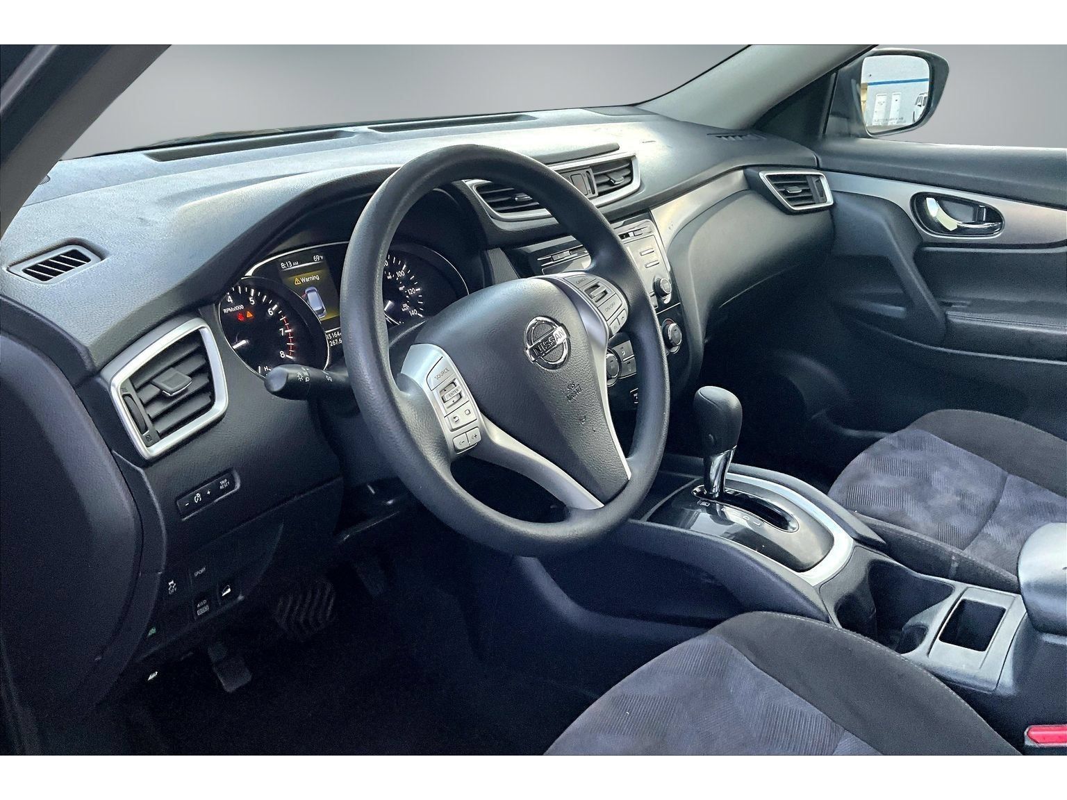 Used 2015 Nissan Rogue S AWD/4WD image 17
