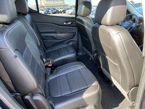 Used 2021 GMC Acadia Denali w/ Denali Ultimate Package AWD/4WD image 24