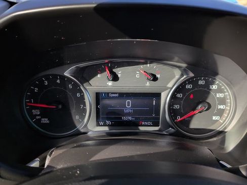 Used 2024 Chevrolet Equinox LT FWD image 26