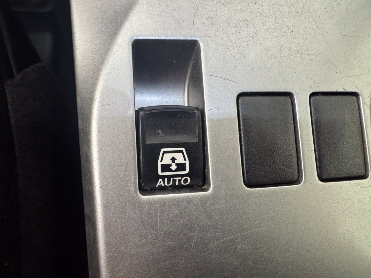 Used 2021 Toyota 4Runner SR5 AWD/4WD image 21