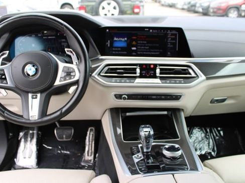 Used 2022 BMW X5 M50i w/ Executive Package AWD/4WD image 17