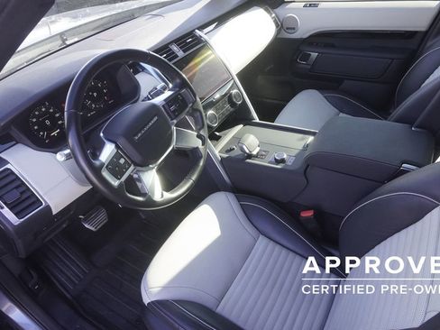 Used 2022 Land Rover Discovery S R-Dynamic image 18