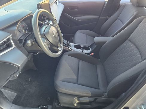 Used 2023 Toyota Corolla LE image 13