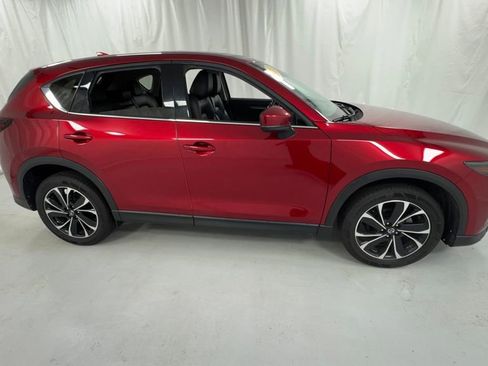 Used 2022 MAZDA CX-5 AWD 2.5 S w/ Premium Package image 2