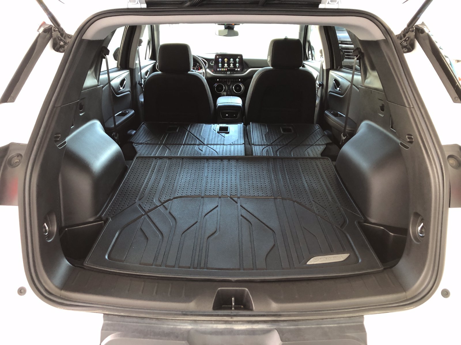 Used 2025 Chevrolet Blazer LT w/ Midnight/Sport Edition AWD/4WD image 9