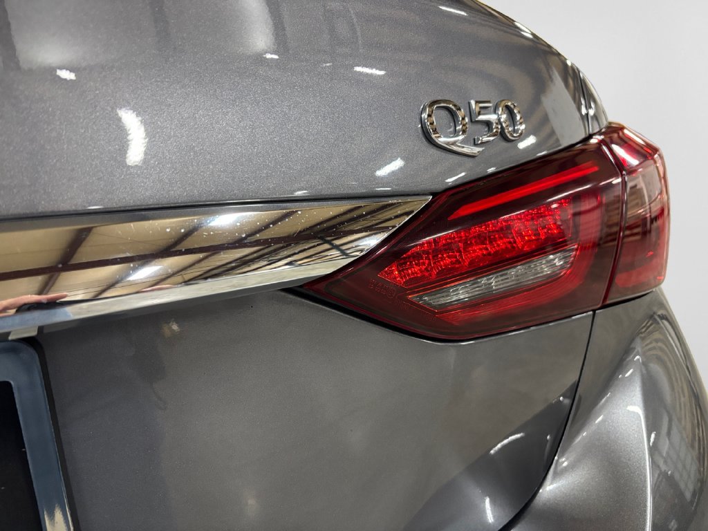 Used 2018 INFINITI Q50 Luxe RWD image 57