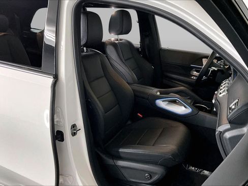 Certified 2024 Mercedes-Benz GLS 450 4MATIC image 8