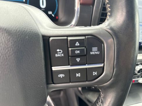 Used 2022 Ford F150 Lariat w/ Equipment Group 502A High image 28