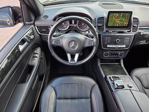 Used 2017 Mercedes-Benz GLE 350 4MATIC image 4