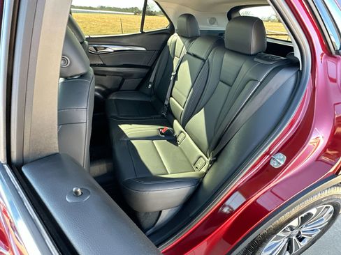 Used 2024 Buick Envision Preferred image 21