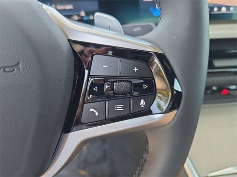 Used 2025 BMW 330i Sedan image 24