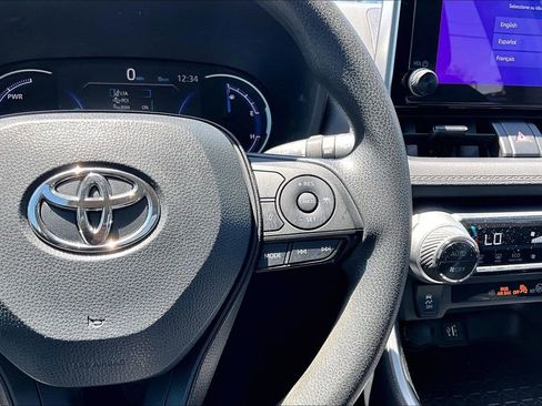 Used 2024 Toyota RAV4 XLE w/ Convenience Package AWD/4WD image 12