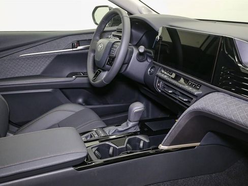 New 2026 Toyota Camry XLE image 16