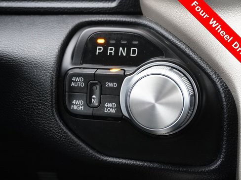 Used 2019 RAM 1500 Laramie image 19