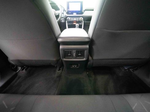 Used 2023 Toyota RAV4 XLE AWD/4WD image 22