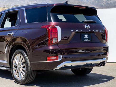 Used 2020 Hyundai Palisade Limited FWD image 10