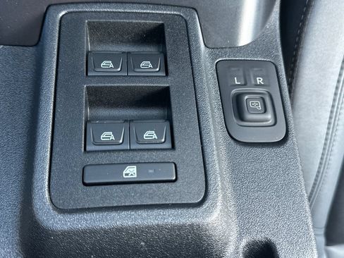Used 2024 Ford Bronco Black Diamond AWD/4WD image 29