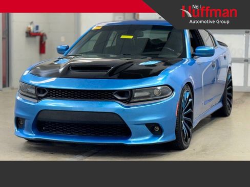 Used 2019 Dodge Charger Scat Pack w/ Daytona Edition Group image 3