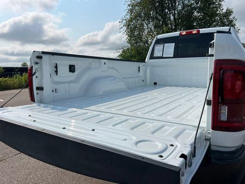Used 2025 RAM 2500 Tradesman w/ Safety Group AWD/4WD image 6