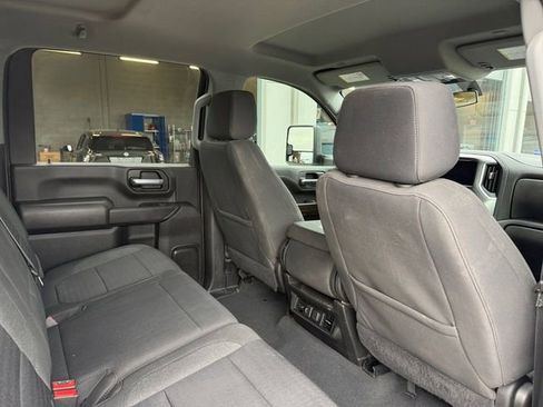 Used 2023 Chevrolet Silverado 2500 LT w/ Convenience Package image 12