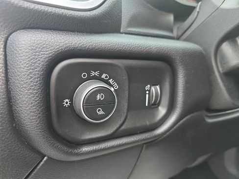 Used 2021 RAM 3500 Big Horn w/ Level 2 Equipment Group image 17