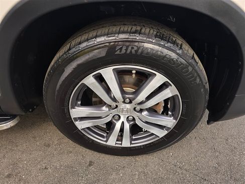 Used 2017 Honda Pilot EX-L image 28
