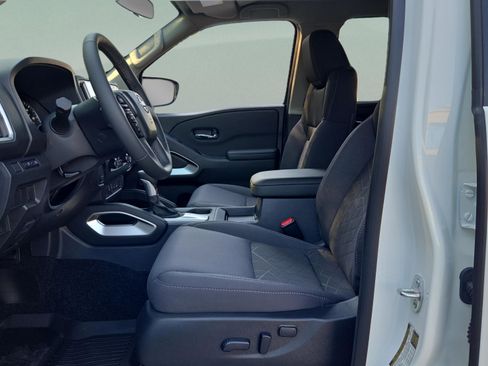 Certified 2026 Nissan Frontier SV w/ All-Weather Content Package RWD image 9