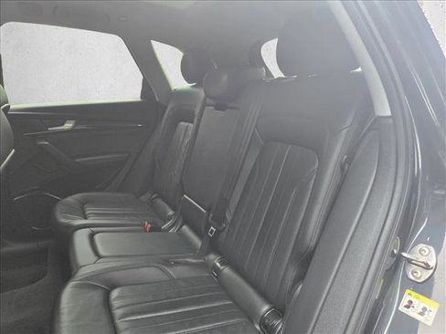 Used 2020 Audi Q5 2.0T Premium Plus w/ Premium Plus Package image 14