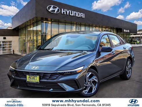 New 2025 Hyundai Elantra Sport FWD image 1