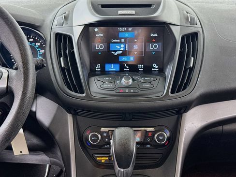 Used 2016 Ford Escape SE w/ Equipment Group 201A AWD/4WD image 15