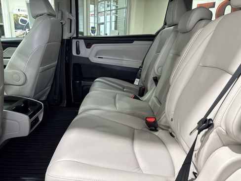 Used 2025 Honda Odyssey EX-L image 22