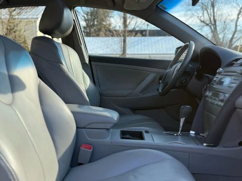 Used 2008 Toyota Camry Hybrid image 25