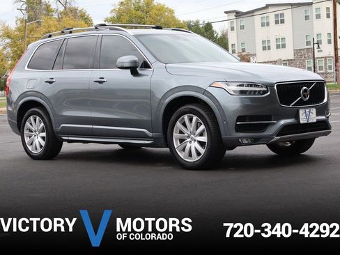 Used 2018 Volvo XC90 T6 Momentum w/ Convenience Package image 1
