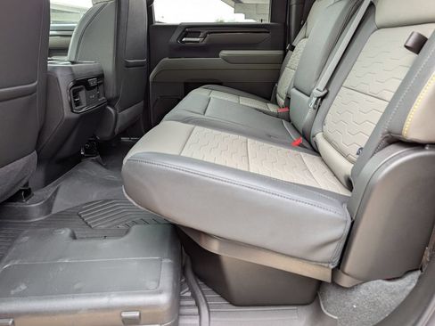 New 2026 Chevrolet Silverado 2500 ZR2 w/ ZR2 Bison Edition AWD/4WD image 7