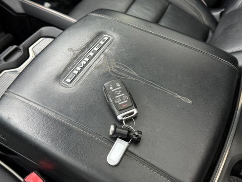 Used 2020 RAM 1500 Limited AWD/4WD image 68