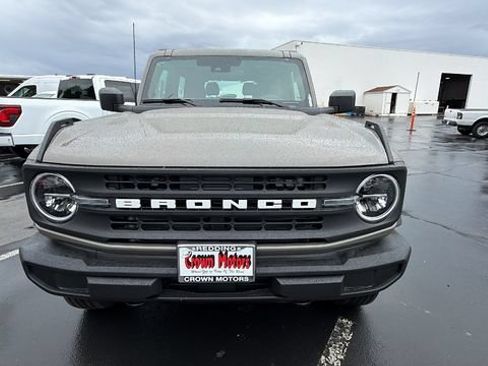 New 2026 Ford Bronco 2-Door AWD/4WD image 8