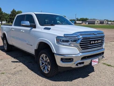 Used 2019 RAM 1500 Laramie Longhorn AWD/4WD image 2