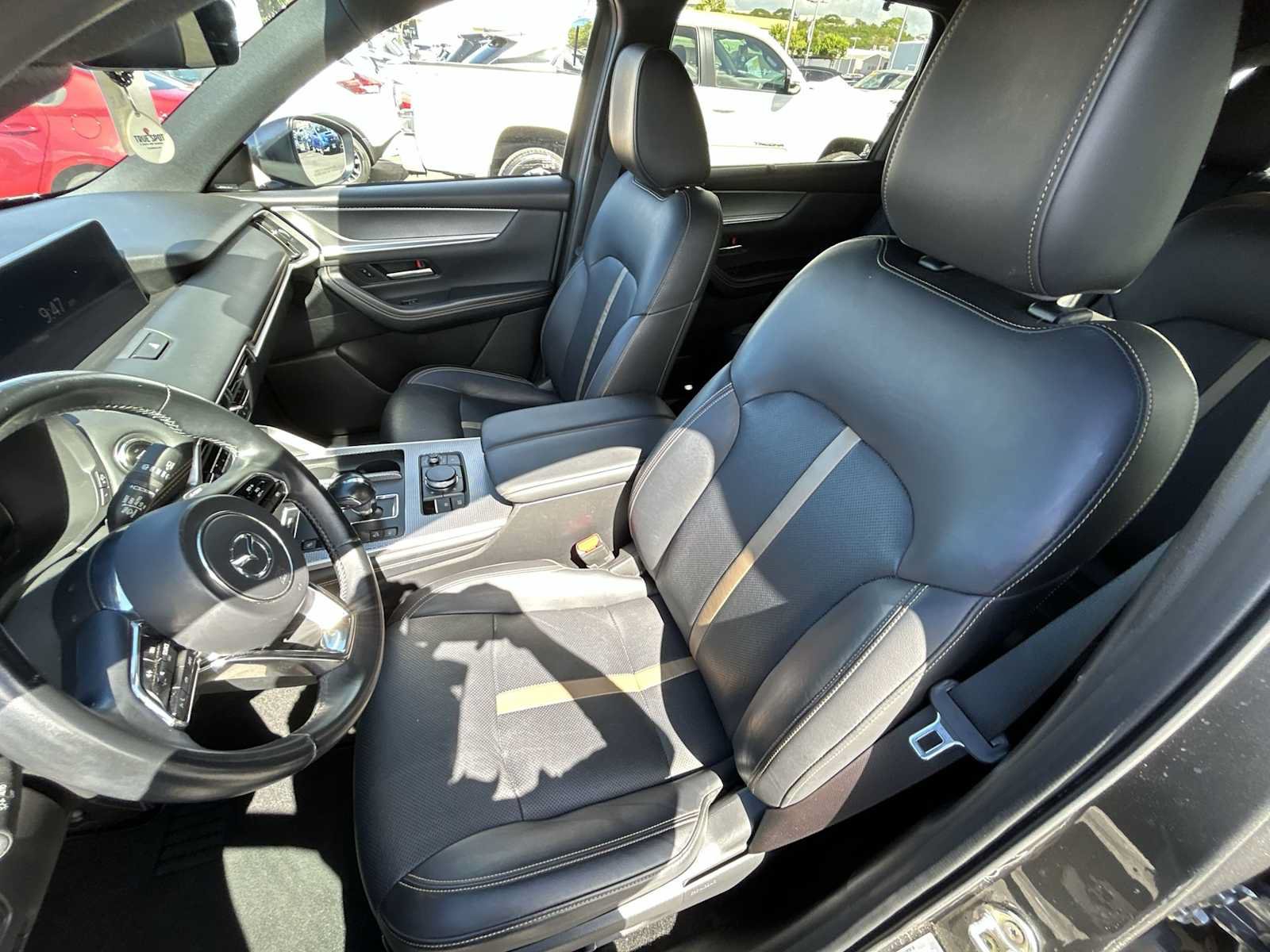 Used 2024 MAZDA CX-90 Plug-In Hybrid w/ Premium Plus AWD/4WD image 13