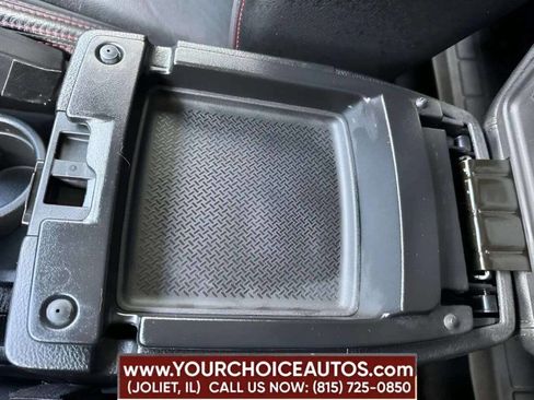 Used 2017 Jeep Wrangler Rubicon image 40