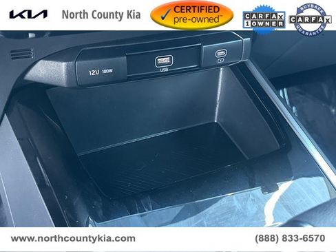 Certified 2025 Kia Niro LX image 23