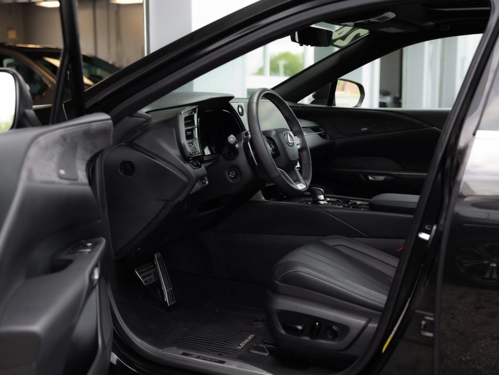 Used 2024 Lexus RX 350 F Sport w/ Convenience Package AWD/4WD image 34