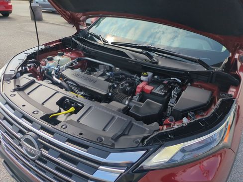 Used 2026 Nissan Rogue SV FWD image 35