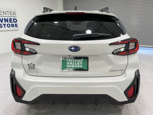 Certified 2025 Subaru Crosstrek 2.0i Premium AWD/4WD image 7