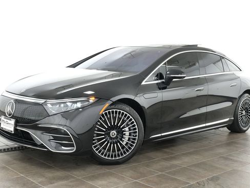 Used 2023 Mercedes-Benz EQS 580 4MATIC Sedan image 1