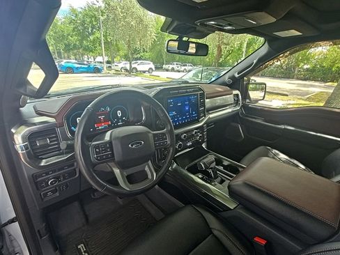 Used 2022 Ford F150 Lariat w/ Equipment Group 502A High image 18