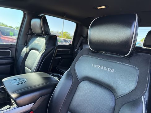 Used 2023 RAM 1500 Laramie AWD/4WD image 28
