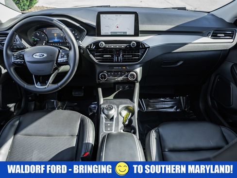 Used 2022 Ford Escape SEL image 22